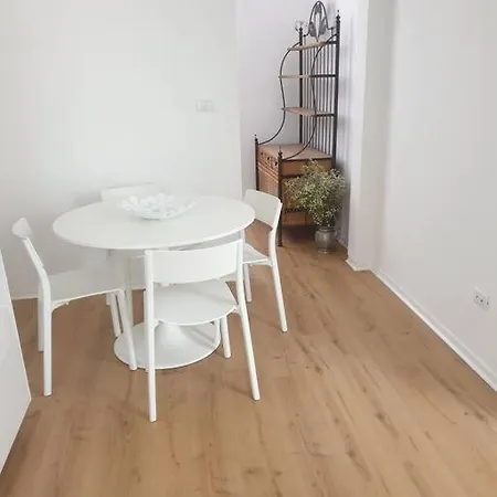 Piazza Garibaldi Eleganti Con Sauna Appartement *